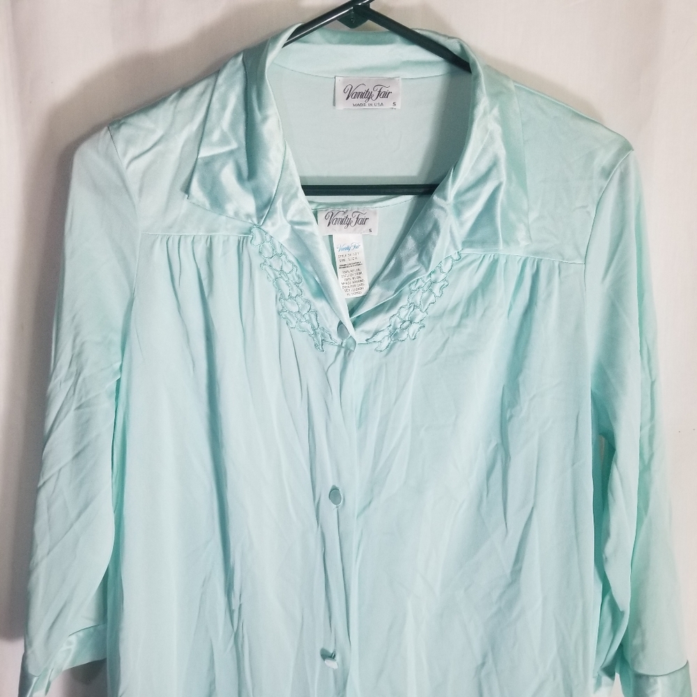 Vtg. Vanity Fair Sm Nightgown Robe Blue